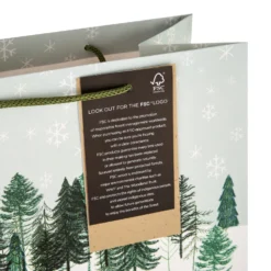 Hallmark Christmas Gift Bag Pack - 3 Bags In 3 Festive Designs -Pod Shop 25563009 2 scaled