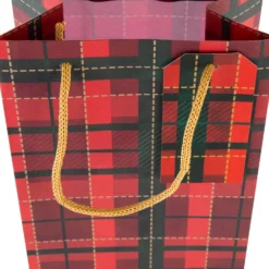 Hallmark Christmas Bottle Gift Bags - Pack Of 3 In Tartan Design -Pod Shop 25584052 6 4f185ab6 084b 4635 929c f138e0ade5c1 scaled