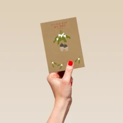 Pod Personalised Wife Mistletoe Kisses Christmas Card -Pod Shop F3100301 hand S